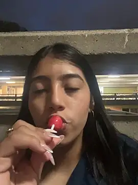 Sexy mia outdoors online show from February 24, 11:38 pm