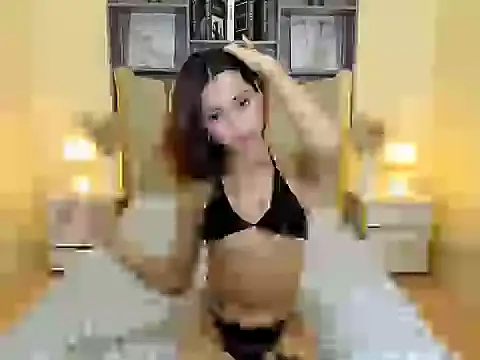 Snapshot of Mhia_hunter chatting on February 24, 2:56 am Mhia hunter online show from February 24, 2:56 am