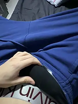 Vireontr1 online show from February 26, 7:25 pm