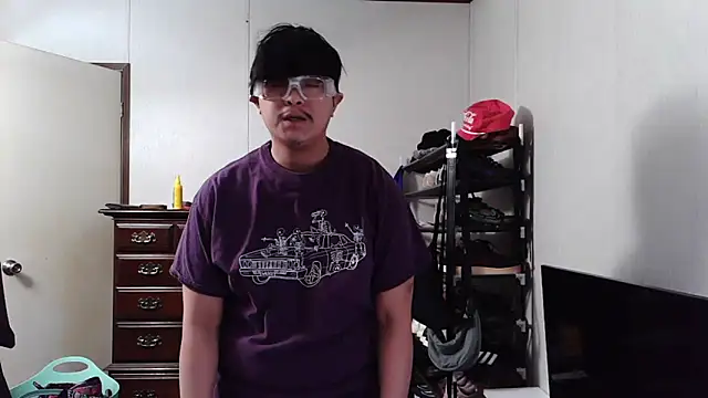 Snapshot of longlongsong chatting on February 25, 10:42 pm longlongsong online show from February 25, 10:42 pm