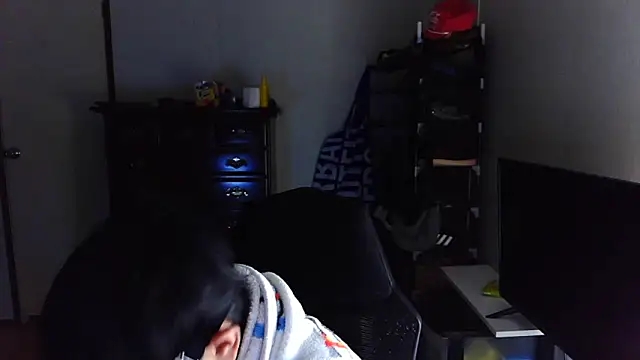 Snapshot of longlongsong chatting on February 25, 9:31 am longlongsong online show from February 25, 9:31 am