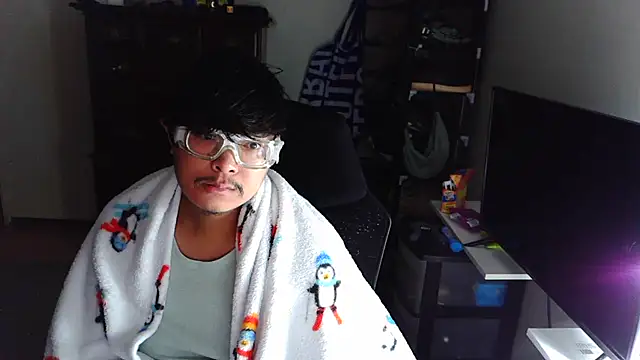 Snapshot of longlongsong chatting on February 28, 12:16 pm longlongsong online show from February 28, 12:16 pm