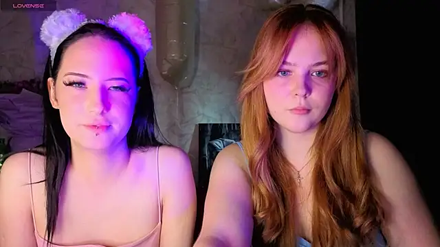 Elle Funning online show from April 17, 9:01 am