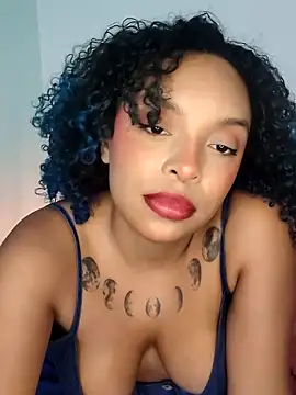 nessa wine online show from February 26, 7:36 pm