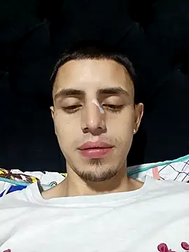 Cristianramos199 online show from April 12, 5:22 am