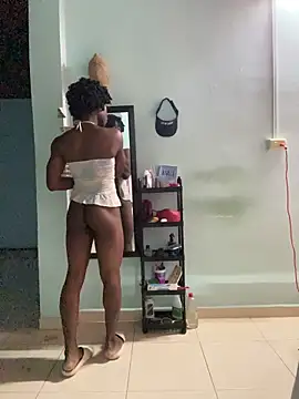 Snapshot of AnelimDagota_ chatting on February 24, 11:55 am AnelimDagota online show from February 24, 11:55 am