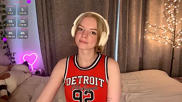 Marry Sornatiko online show from May 9, 3:26 pm