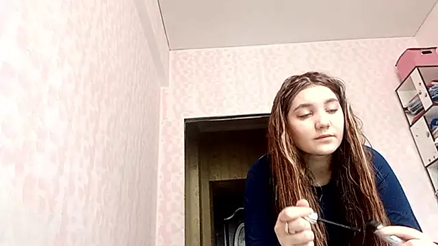 JanineThielman online show from March 8, 4:16 am