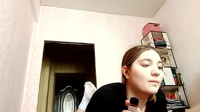 JanineThielman online show from March 28, 8:26 am