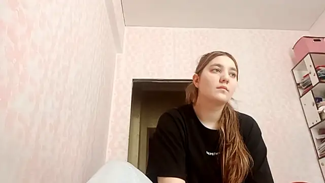 JanineThielman online show from April 1, 3:41 am