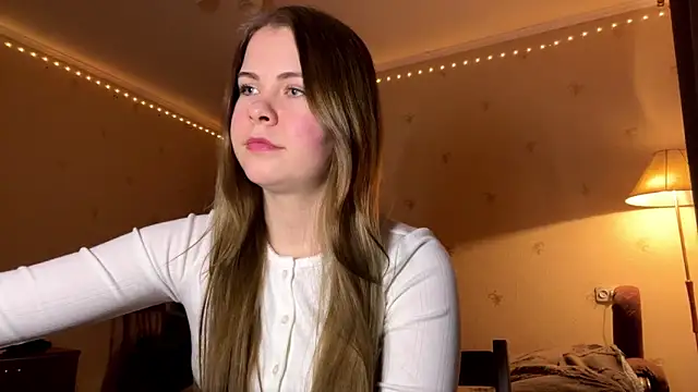 Amy Maev online show from March 4, 5:31 pm