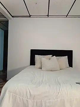 AlaskanCornpone online show from March 16, 11:36 am