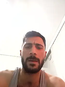 Snapshot of Serkan_2 chatting on February 22, 7:26 pm Serkan 2 online show from February 22, 7:26 pm