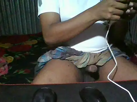 Snapshot of BestDick2910 chatting on March 11, 5:40 pm BestDick2910 online show from March 11, 5:40 pm