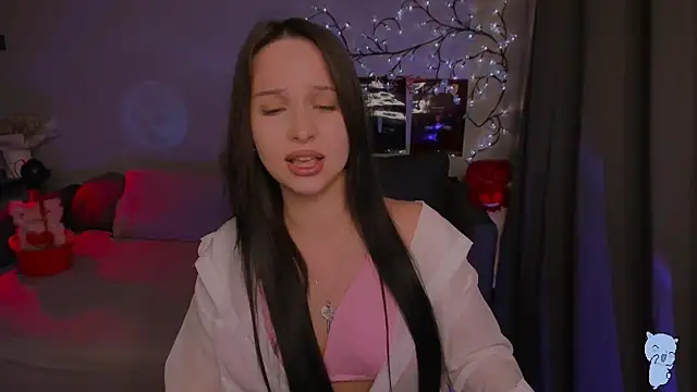 SoftyMooon online show from March 24, 7:36 pm