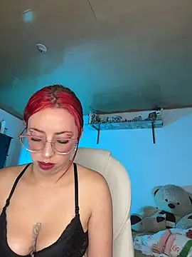 dayadumont online show from February 26, 3:45 pm