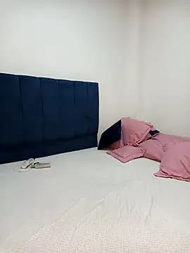 Snapshot of ANGELY_WET_JEET chatting on April 27, 7:56 pm ANGELY WET JEET online show from April 27, 7:56 pm