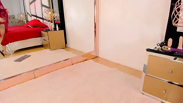 Calioperoux online show from March 10, 9:41 pm