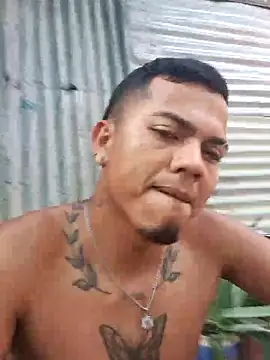 aron yael online show from February 25, 7:36 pm