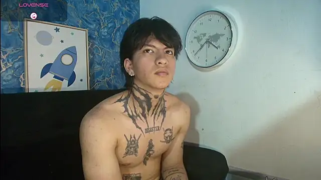 Snapshot of Tessarion_Black chatting on June 27, 3:45 am Tessarion Black online show from June 27, 3:45 am