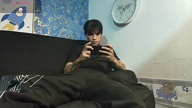 Tessarion Black online show from May 7, 4:39 am