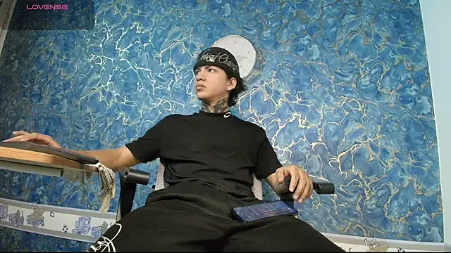 Tessarion Black online show from March 27, 4:21 am