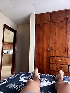 VelascoBr online show from April 29, 1:48 pm
