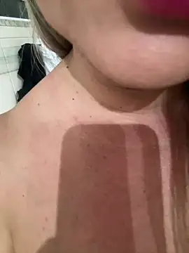 Nanda loiragostosa online show from April 23, 2:29 am