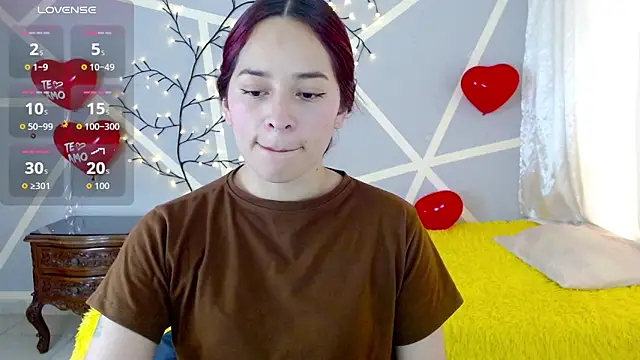 Snapshot of Liore_Vance chatting on February 28, 7:13 pm Liore Vance online show from February 28, 7:13 pm