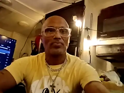 Baddesetboy4ya online show from February 24, 1:06 am