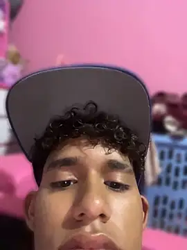 Stickmendez online show from May 16, 11:26 pm