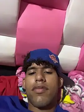 Stickmendez online show from May 20, 11:46 pm