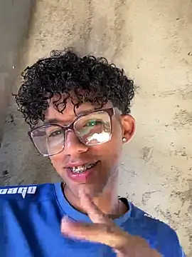 Stickmendez online show from March 8, 8:12 pm