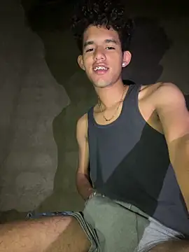 Stickmendez online show from March 5, 7:05 am