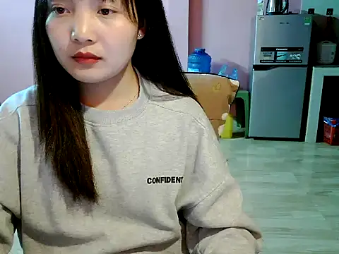 Myna5790 online show from March 5, 2:35 pm