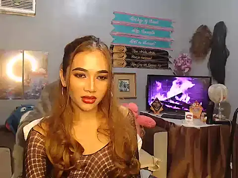 Demonsfuck online show from May 21, 7:33 pm