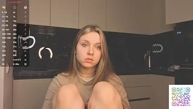 HinaVibe online show from March 31, 4:42 pm