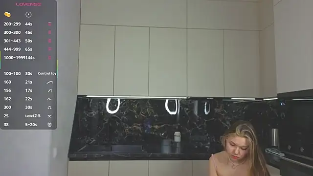 HinaVibe online show from March 10, 3:16 pm