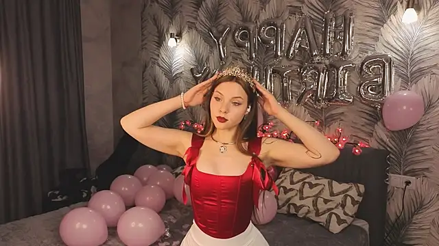 HinaVibe online show from April 23, 5:03 pm