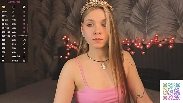 HinaVibe online show from April 14, 2:11 pm