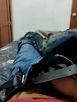 verycock online show from May 3, 6:33 pm