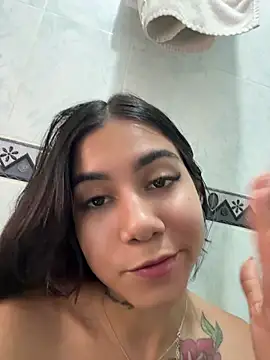 Snapshot of Pamela23x chatting on May 13, 8:05 pm Pamela23x online show from May 13, 8:05 pm
