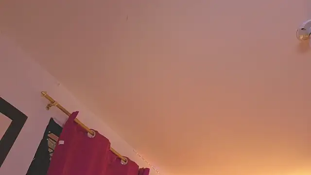 Snapshot of Pamela23x chatting on February 23, 12:17 pm Pamela23x online show from February 23, 12:17 pm