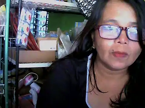 Flowerblossom123 online show from April 10, 5:14 am