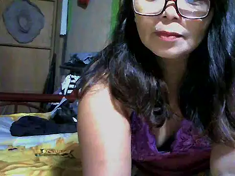 Flowerblossom123 online show from March 15, 1:07 pm