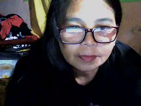 Flowerblossom123 online show from March 21, 9:30 pm