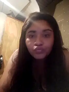 Orianamzn21 online show from February 23, 4:14 am