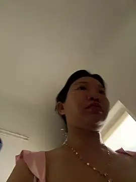 Miumieu2 online show from May 24, 1:49 am