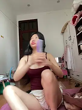 Miumieu2 online show from March 11, 7:35 am