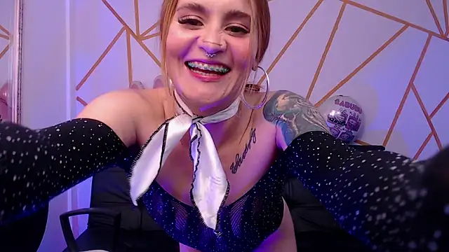 julieta dicaprio online show from April 1, 10:39 pm